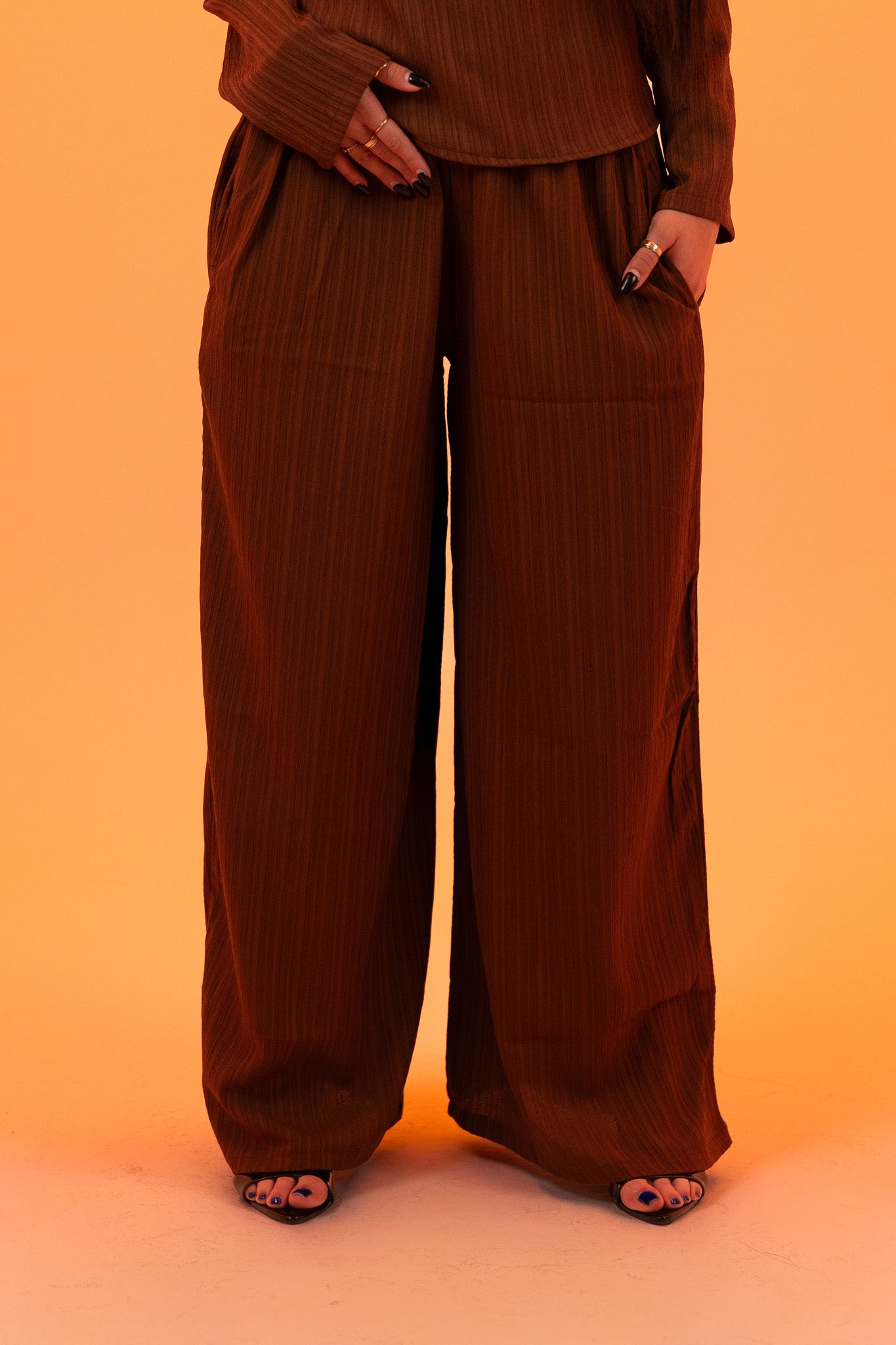 Snatching Pants - Brown
