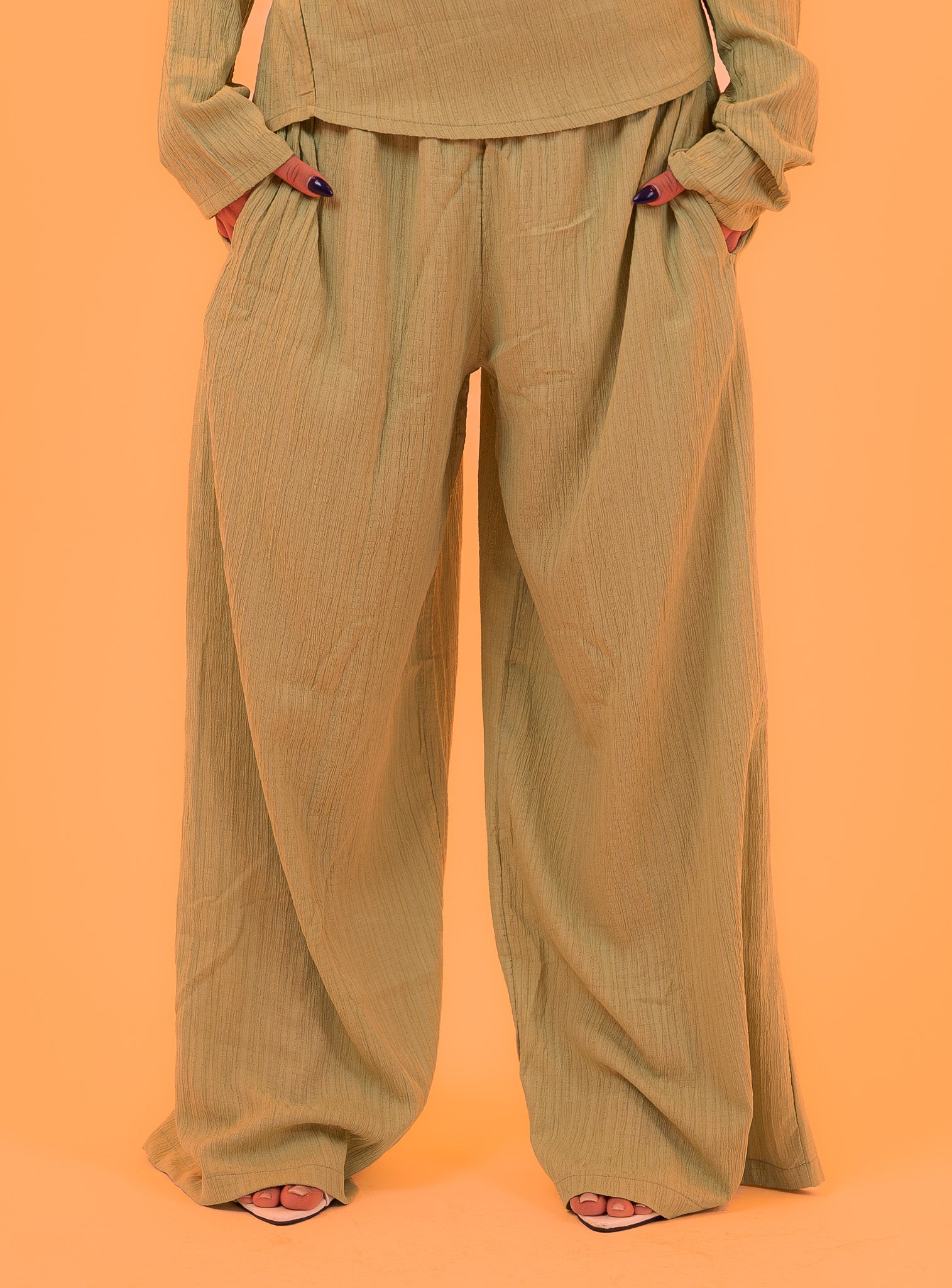 Snatching Pants - Kiwi Green